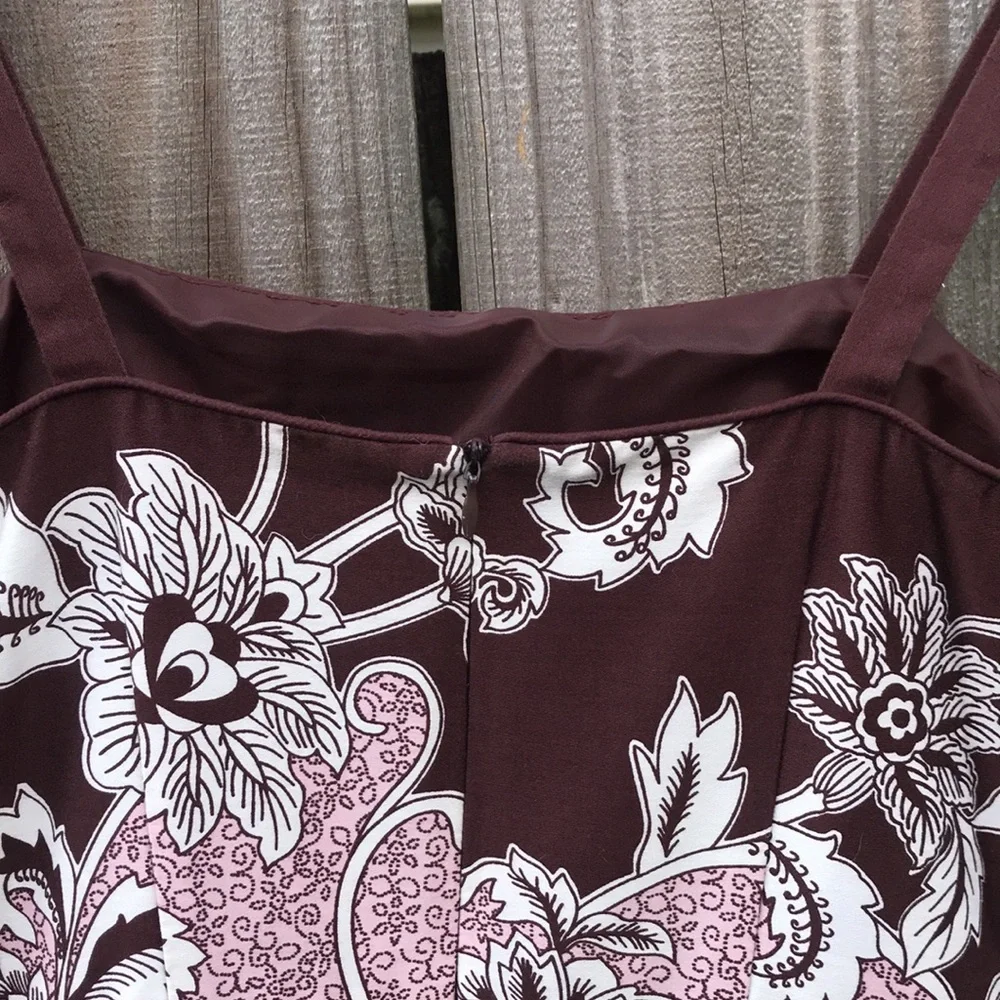 Jessica Howard Pink & Brown Paisley Spaghetti Strapped Sun Dress  - Size 4 - Picture 8 of 9